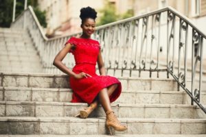 Elegância e decência: Conheça os melhores vestidos da moda evangélica