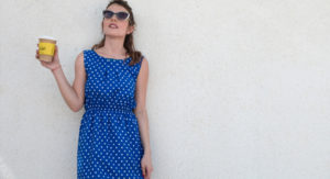 Vestidos Estampados no Inverno: Como Criar Looks Vibrantes e Elegantes