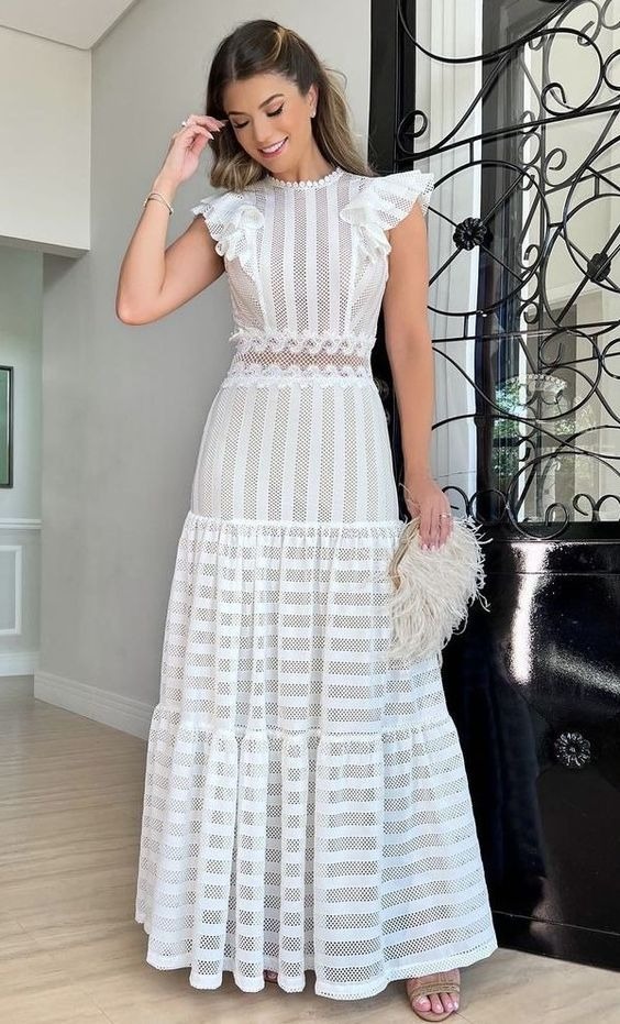 7 dicas para criar um look sofisticado com vestido branco para festa casual